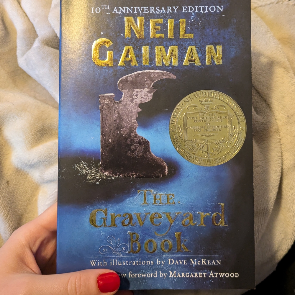 Neil Gaiman's The Graveyard Book - 10th Anniversary Edition